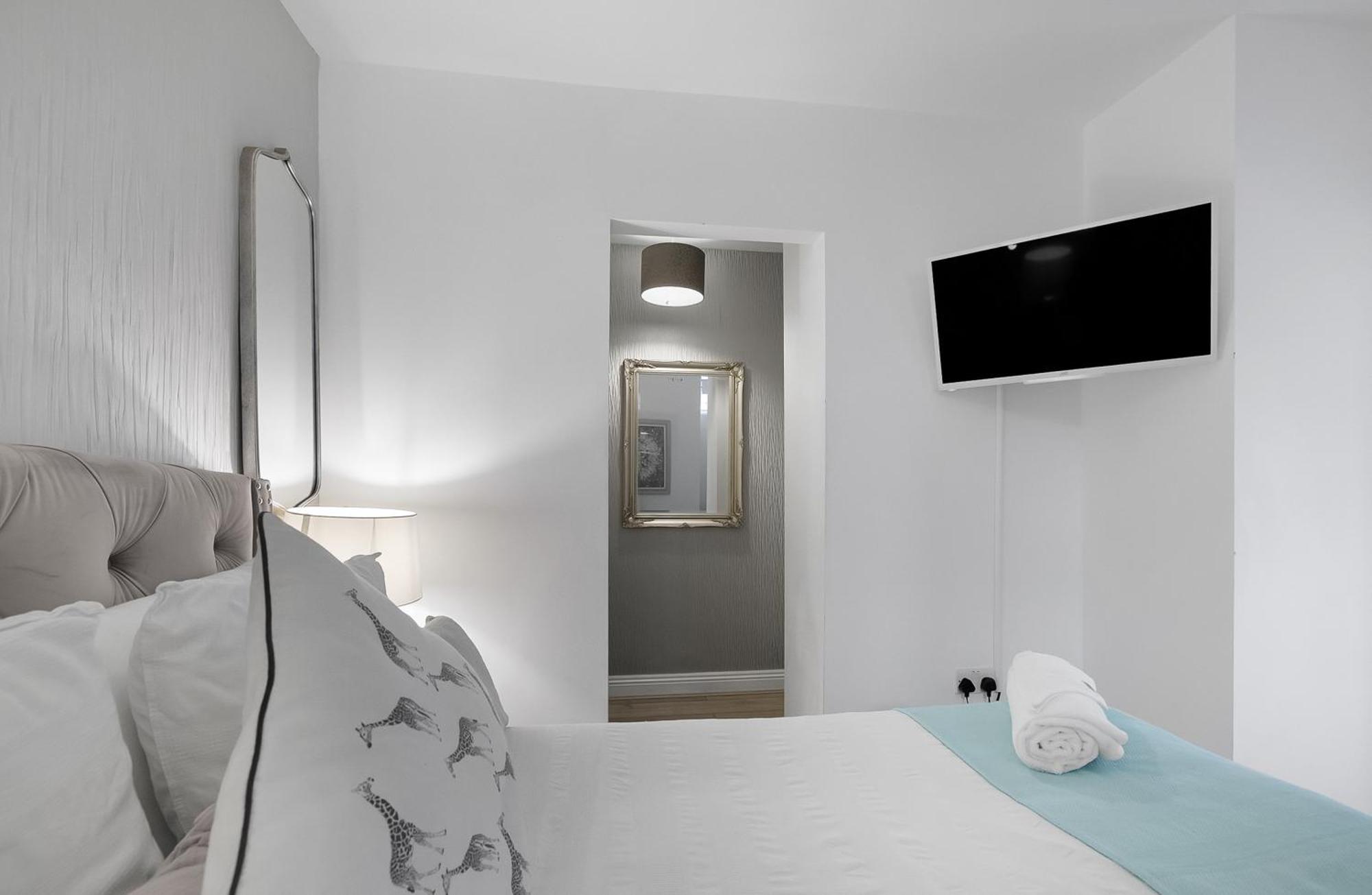 Baybreeze Apartment The Hoe 普里茅斯 外观 照片