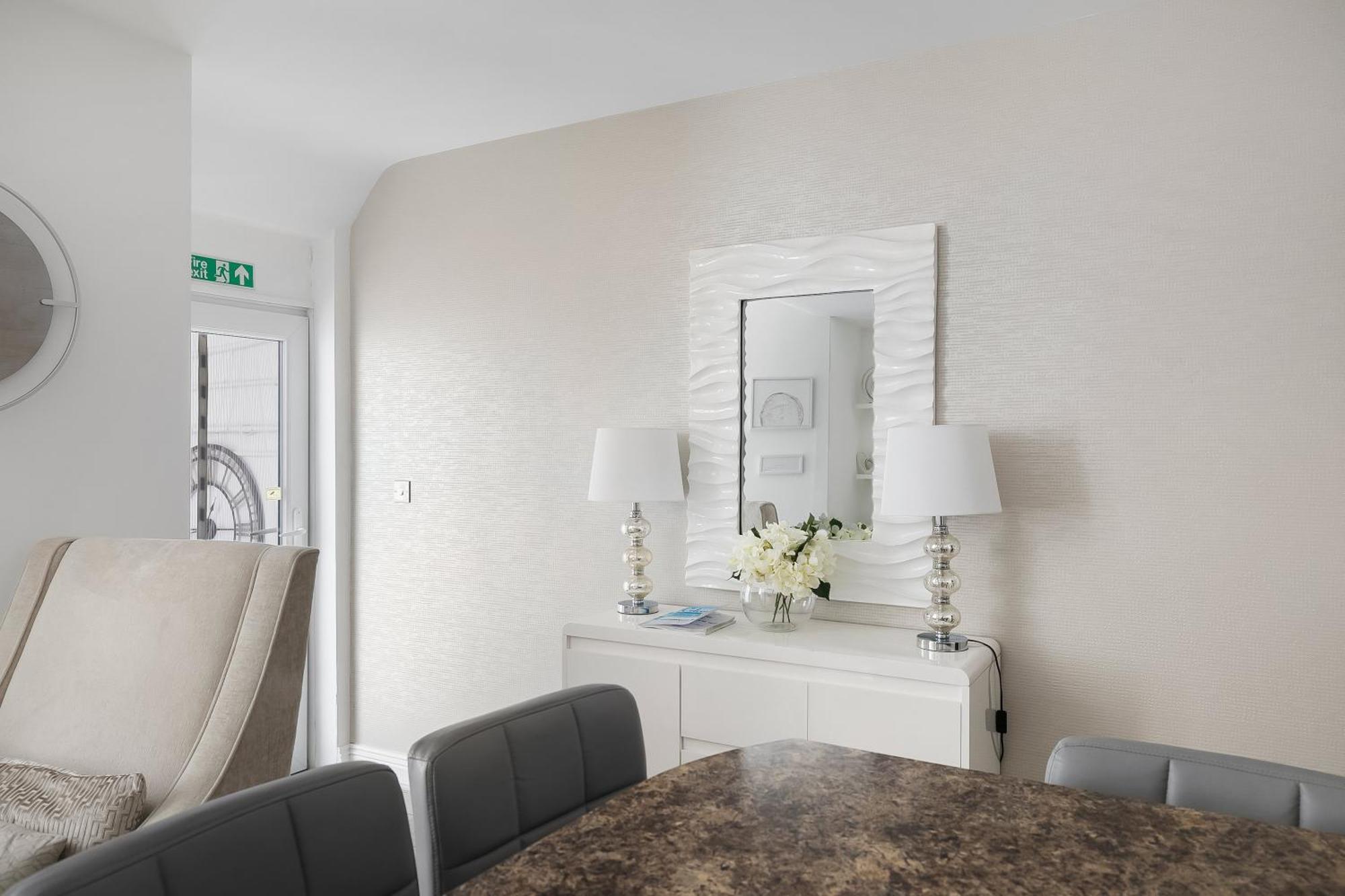 Baybreeze Apartment The Hoe 普里茅斯 外观 照片